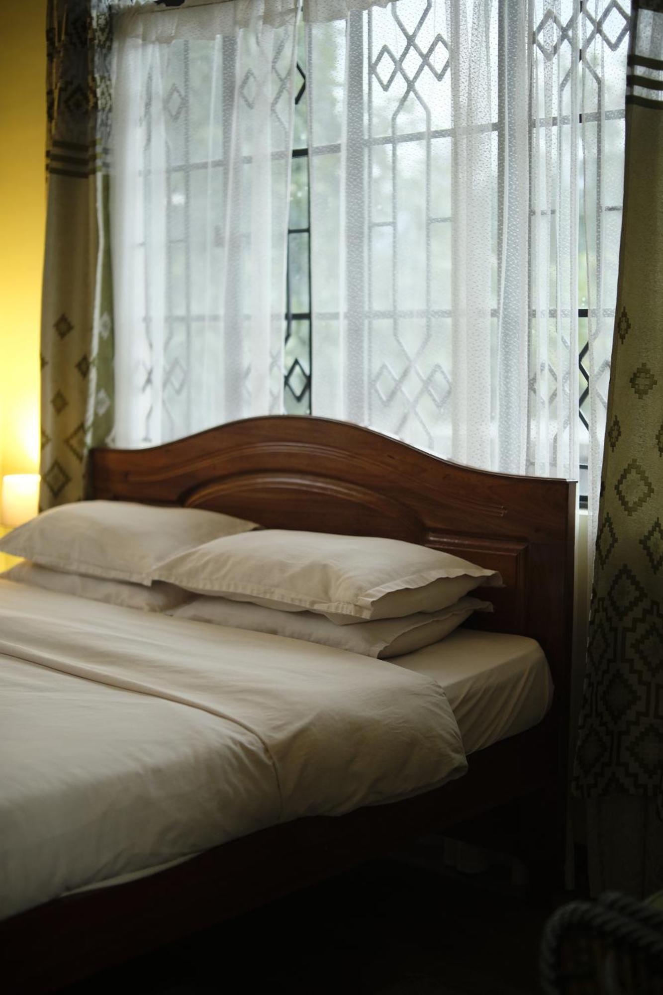 Cafe Sola Bnb Shillong Extérieur photo