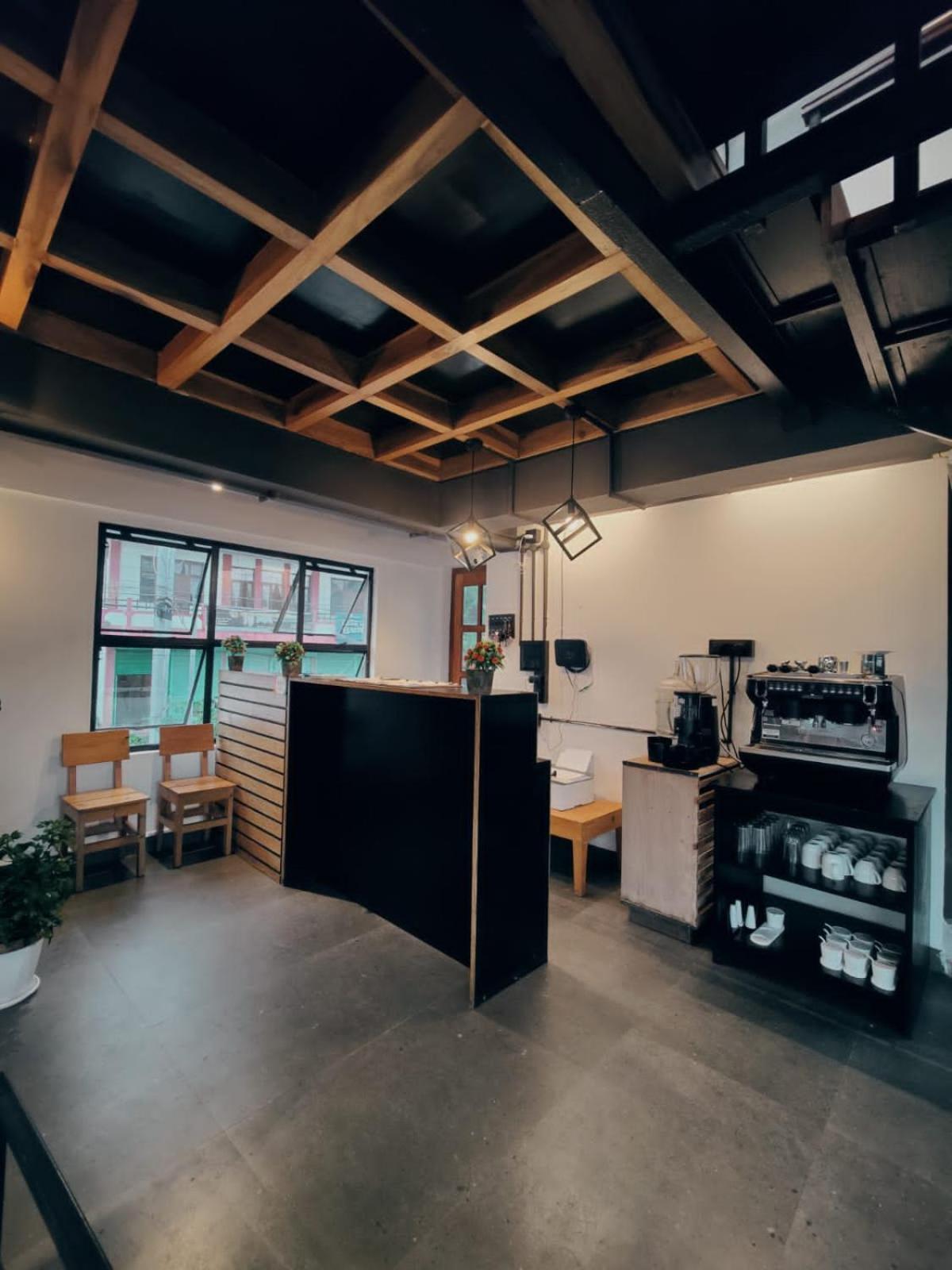 Cafe Sola Bnb Shillong Extérieur photo